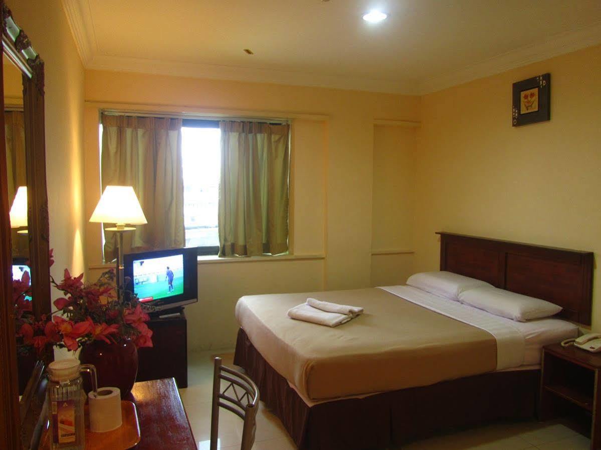 Oyo 390 Mayview Glory Hotel Куала-Лумпур Экстерьер фото