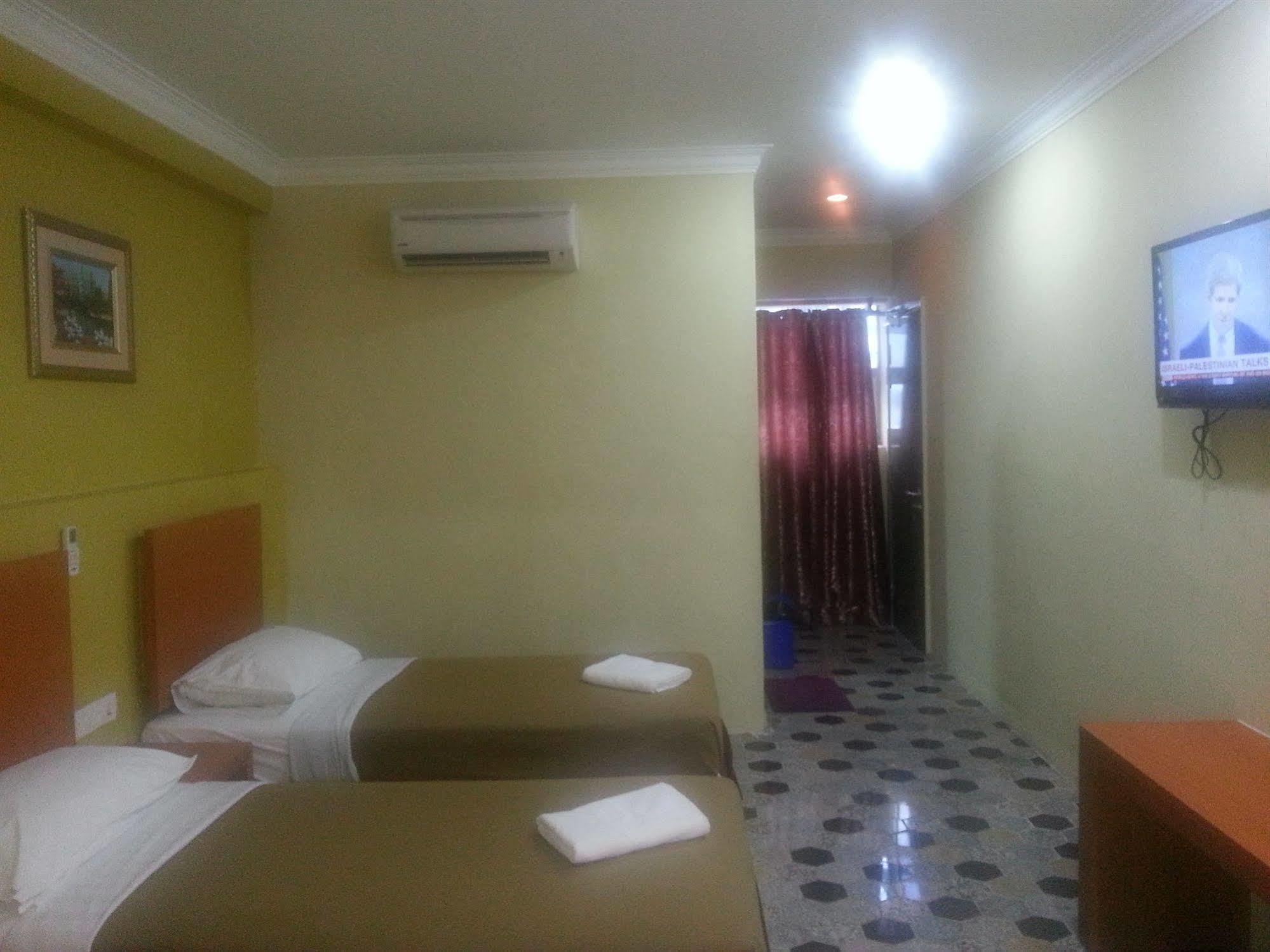 Oyo 390 Mayview Glory Hotel Куала-Лумпур Экстерьер фото