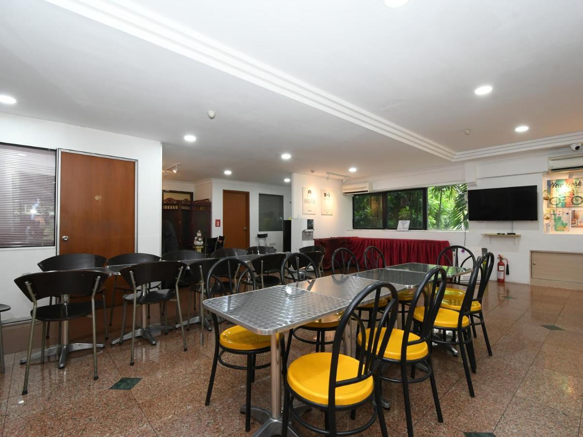 Oyo 390 Mayview Glory Hotel Куала-Лумпур Экстерьер фото